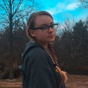 Meet your Posher, Adreonna